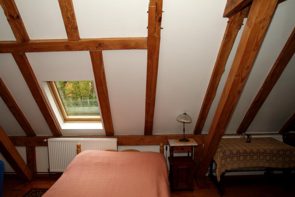 Palac Pensjonat Ptaszynka Gryfice Room photo