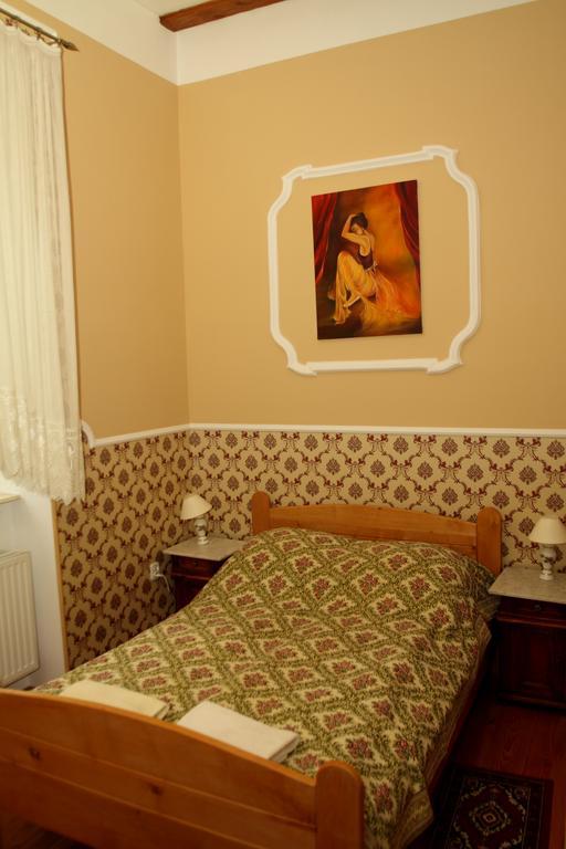Palac Pensjonat Ptaszynka Gryfice Room photo