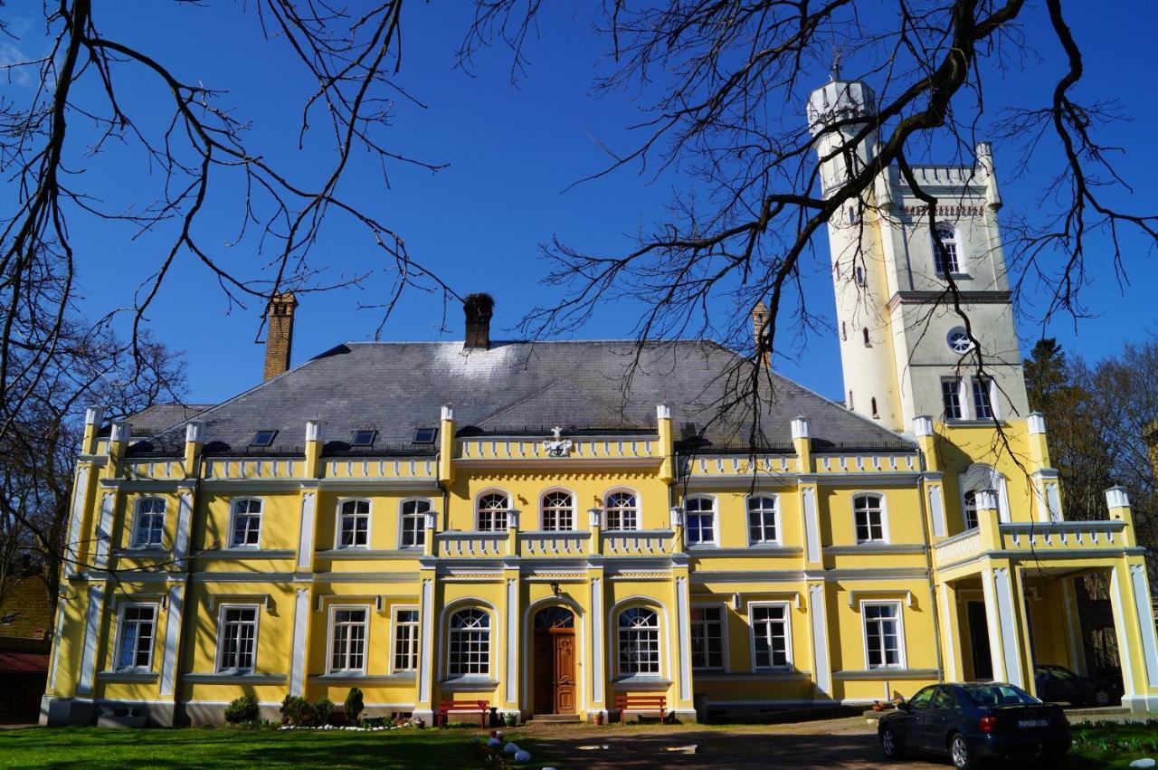 Palac Pensjonat Ptaszynka Gryfice Exterior photo